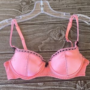 34B Pink Black Lace Detail Very Sexy Push Up Bra